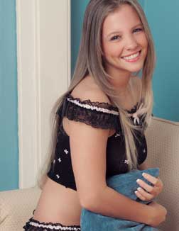 lavnya 22 year female call girls in Visakhapatnam